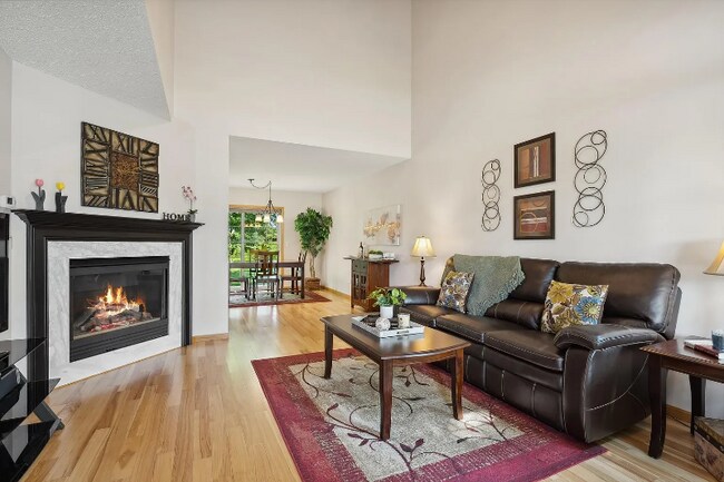 Foto del edificio - 10023 Pleasure Creek Pkwy W