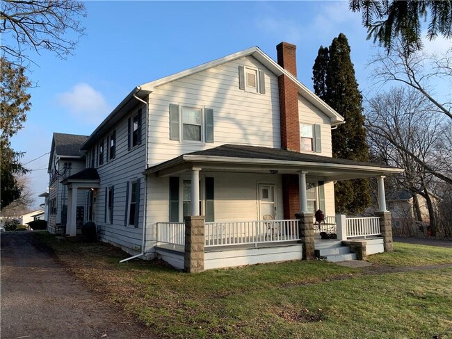 Foto del edificio - 1420 Lehigh Station Rd