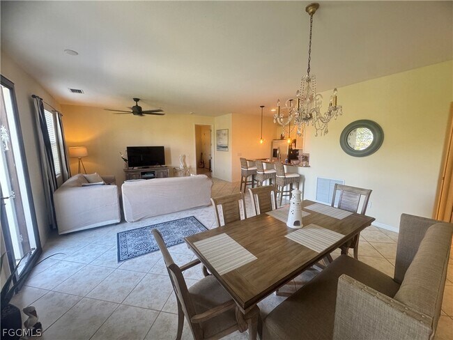 Foto del edificio - 11908 Izarra Way