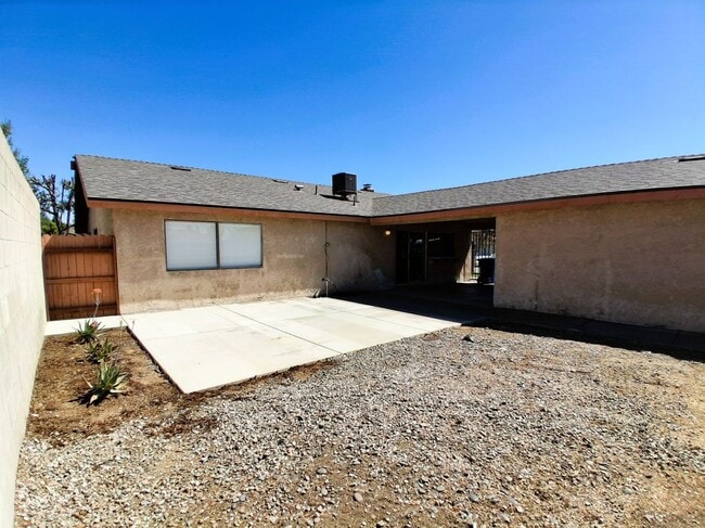 Building Photo - 1467 Winston Ct