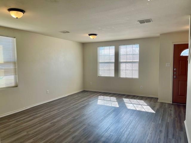 Building Photo - 820 Wrigley Dr