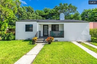 Building Photo - 520 NW 45th St