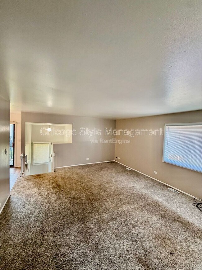 Building Photo - 748 Manteca Ct
