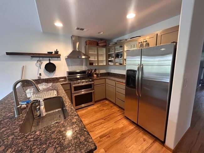 Foto del edificio - 1033 Crimson Ct