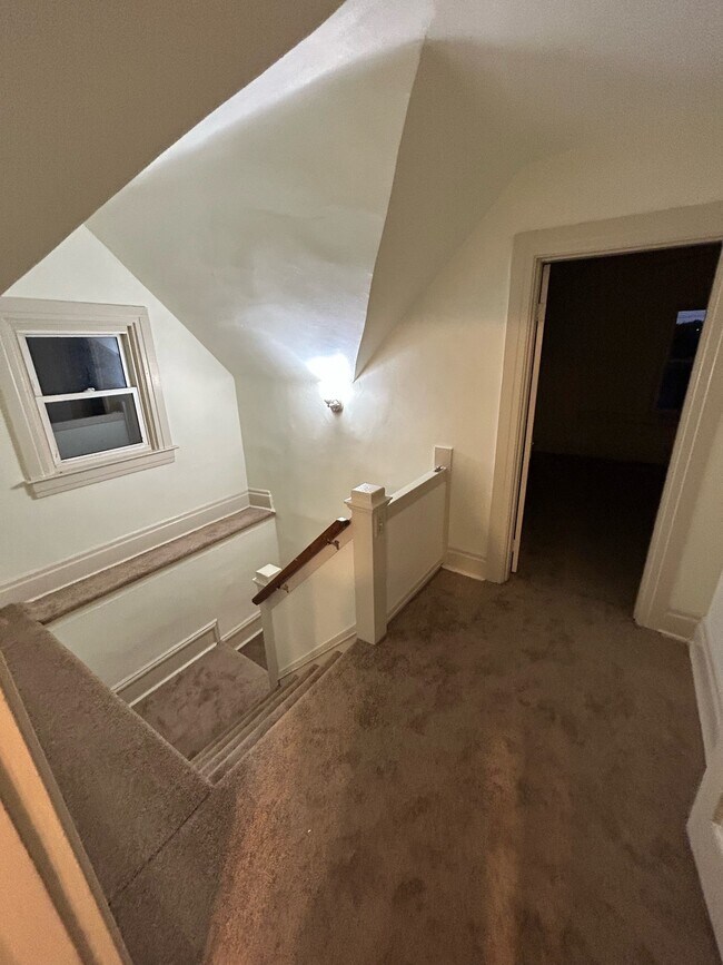 Hallway - 1015 Chelton Ave