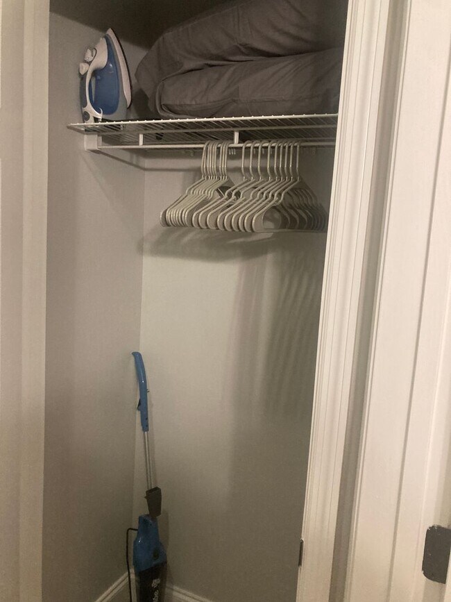 Foto del edificio - Tallahassee Center 713