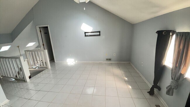 Foto del edificio - Very cute 2 bedroom/2 bath unfurnished condo