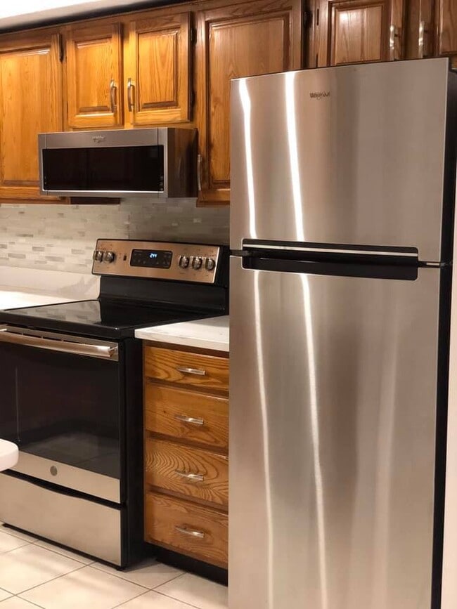 Photo - 39 Parlin St Apartment