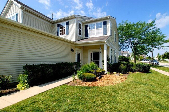 Building Photo - 2921 Falling Waters Dr