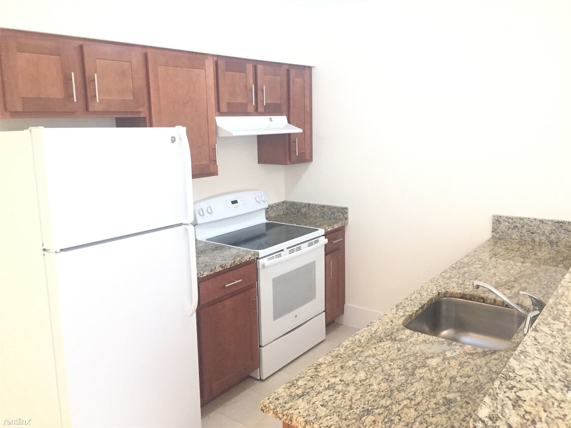 Foto principal - 511 Pleasant St