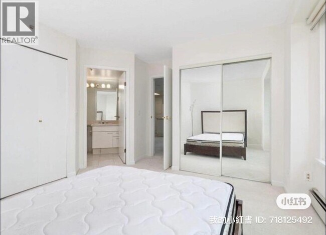 Photo du bâtiment - 388 Drake St