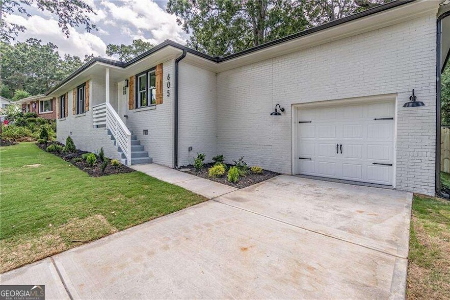 Foto principal - 605 Blake Ave SE