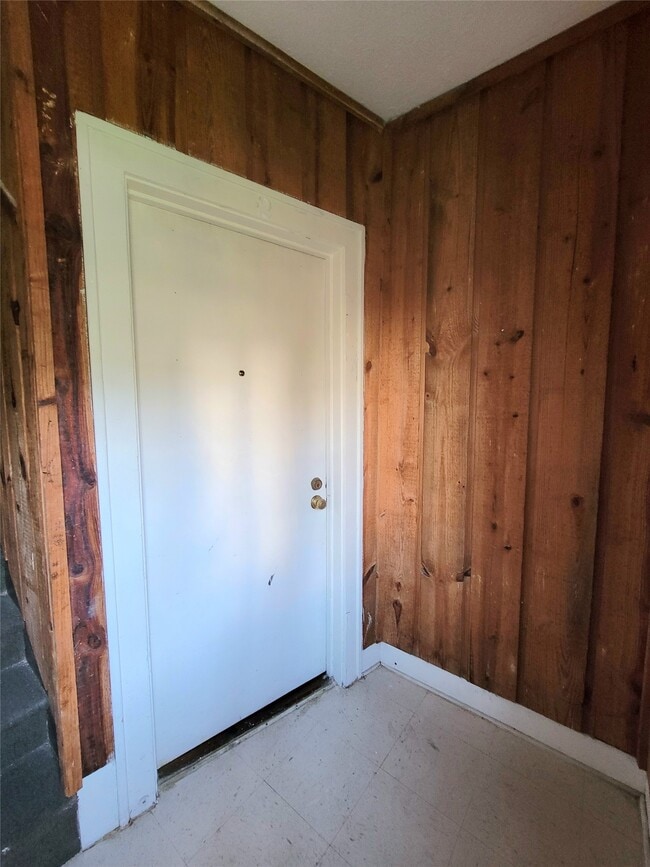 Building Photo - 1238 Peden St