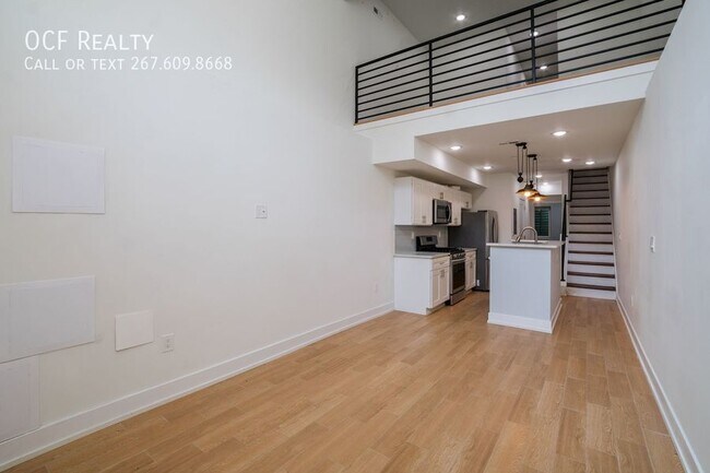 Building Photo - 1220 LeCount St