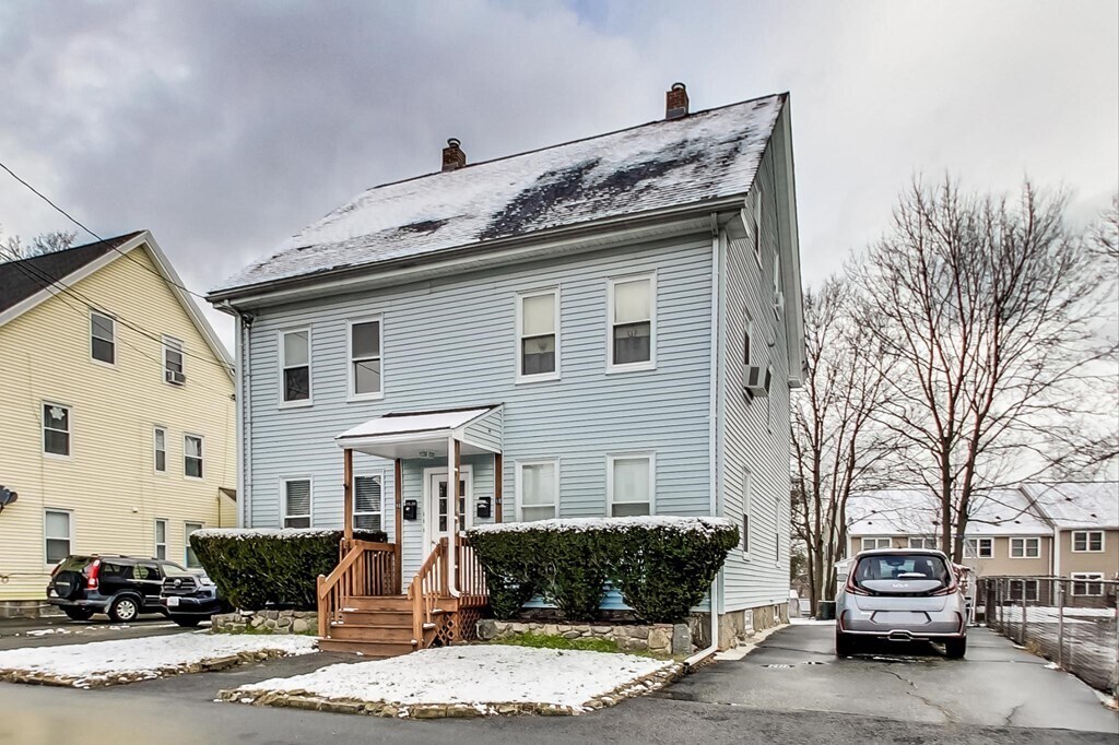 Primary Photo - 16 Carlmark St