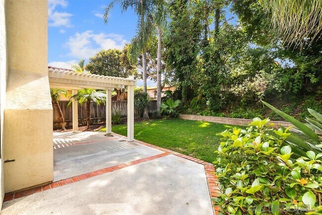Building Photo - 12682 Lupita Ct