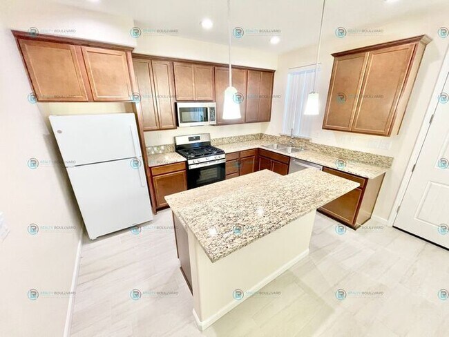 Foto del edificio - 3-Bedroom 2.5 Bathroom 2 car garage Condo in Carson City