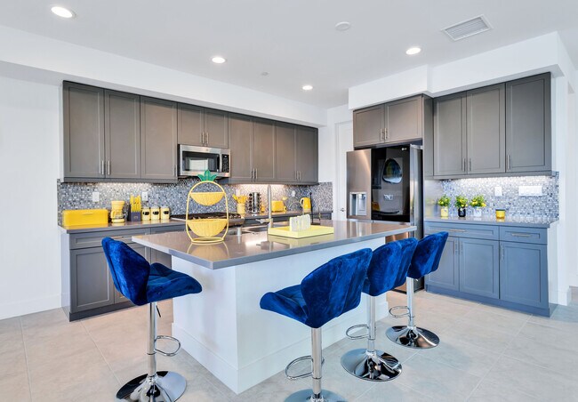 Foto del edificio - 43175 Armonia Ct