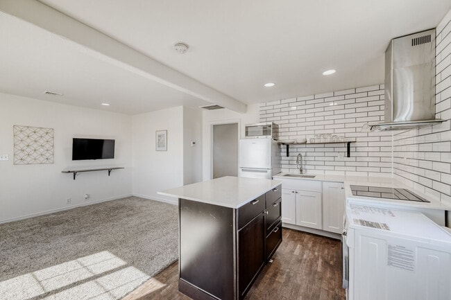 Foto del edificio - 2251 Co Rd 10