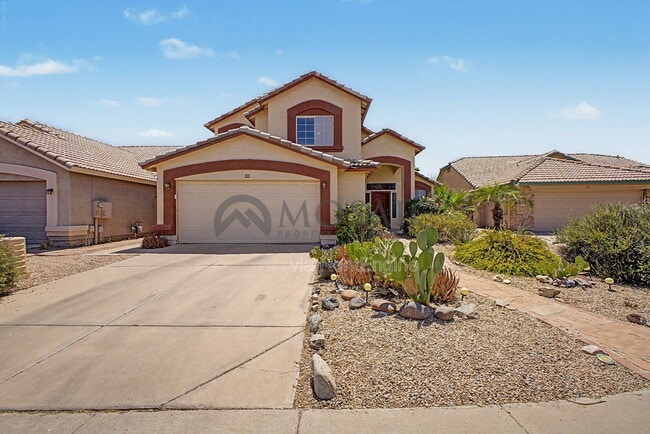 Building Photo - 820 N Granada Dr