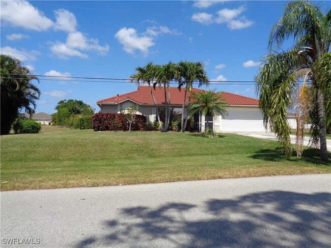 Building Photo - 1510 SW 8th Pl