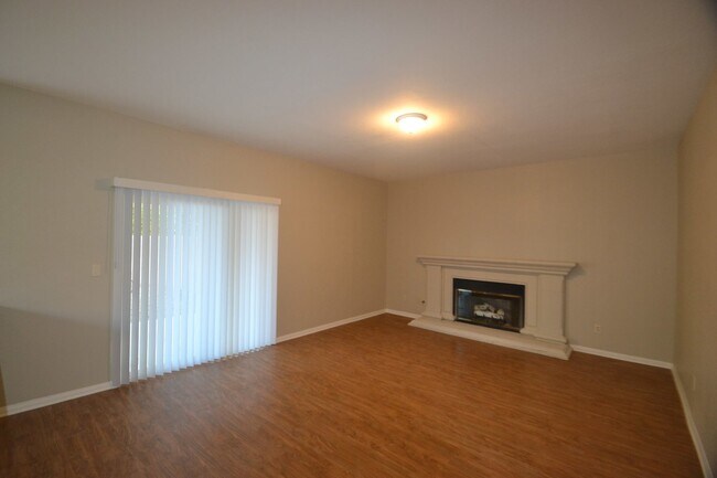 Foto del edificio - 7897 Desert Willow Dr