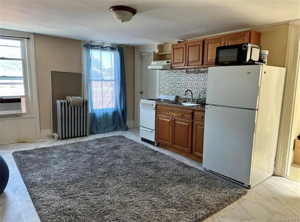 118A Main St, Nyack, NY 10960 Room for Rent in Nyack, NY