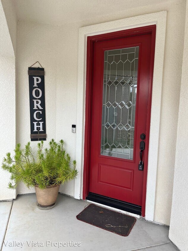 Foto principal - 3 br, 2 bath House - 3466 Mecca Ave