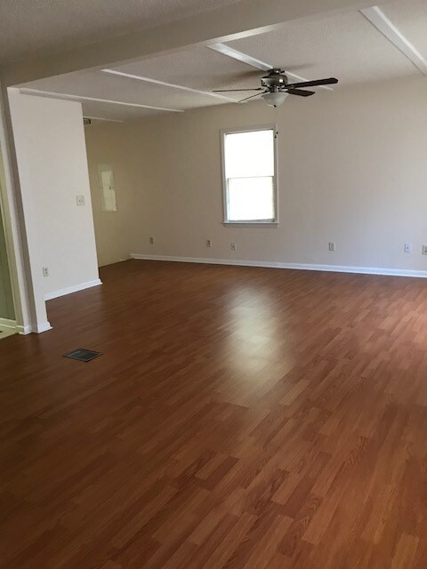 Foto del edificio - Cute 3 bedroom in desirable Winterville!  ...