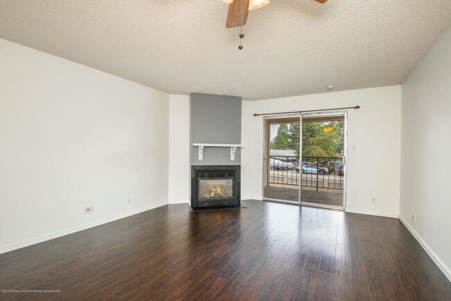 Foto del edificio - 2401 West St