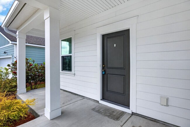 Foto del edificio - 3 bedrooms, 2 1/2 bathrooms in Richmond Hill's Heartwood Community
