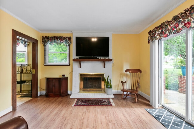 Gas fireplace with 58" TV for Streaming - 101 Castlerock Dr