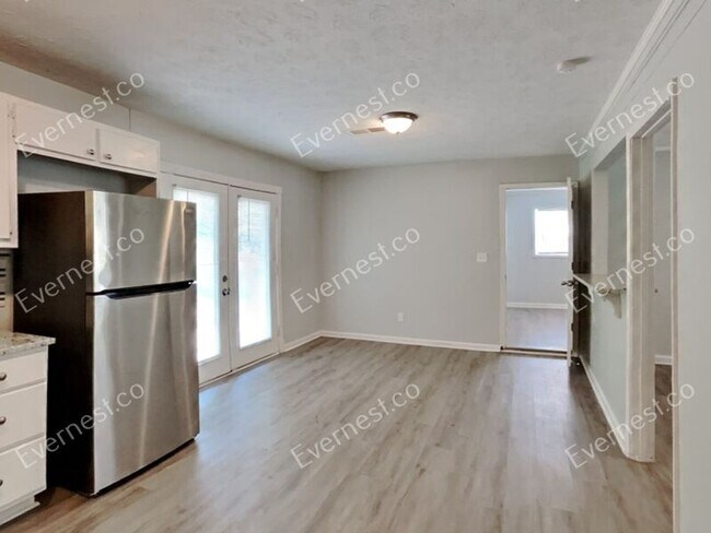 Foto del edificio - 239 Bellwood Ln