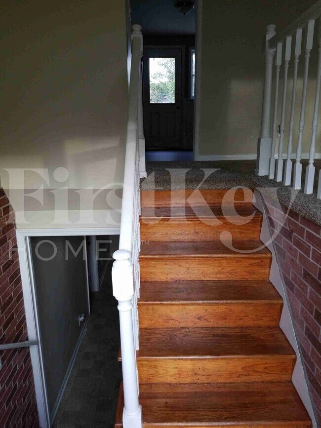 Foto del edificio - 29 N Walnut Ln