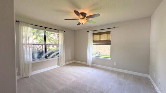 Building Photo - 4919 Makenna Cir