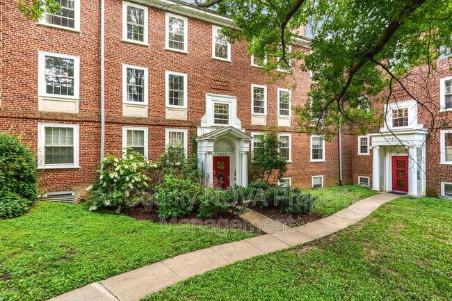 Photo - 3610 39th St NW Apartment