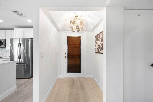Foto del edificio - 160 Bracken Wood Rd