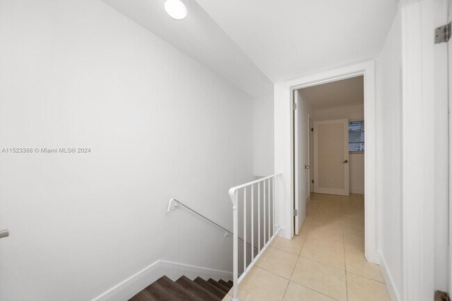 Foto del edificio - 7344 SW 82nd St