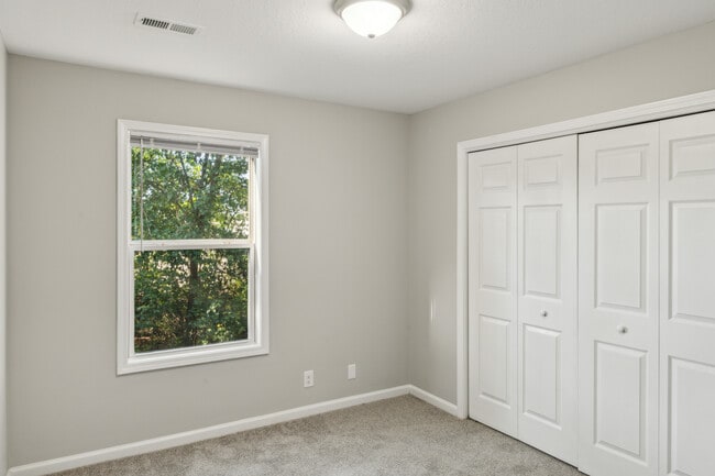 Building Photo - The Element Clarksville