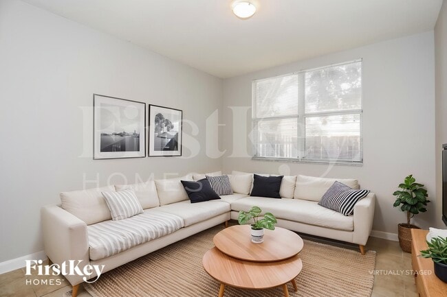 Foto del edificio - 1495 NE 33rd Ave