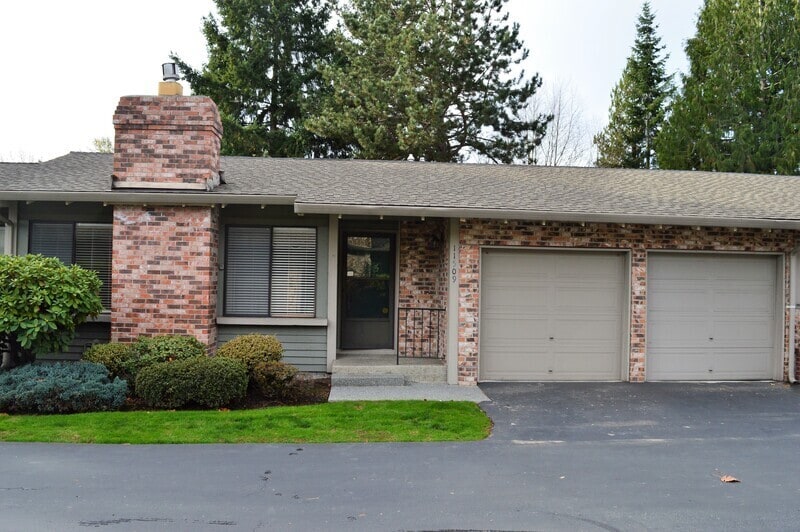Primary Photo - 11509 103rd Pl NE