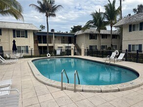 Building Photo - 8605 SW 68th Ct