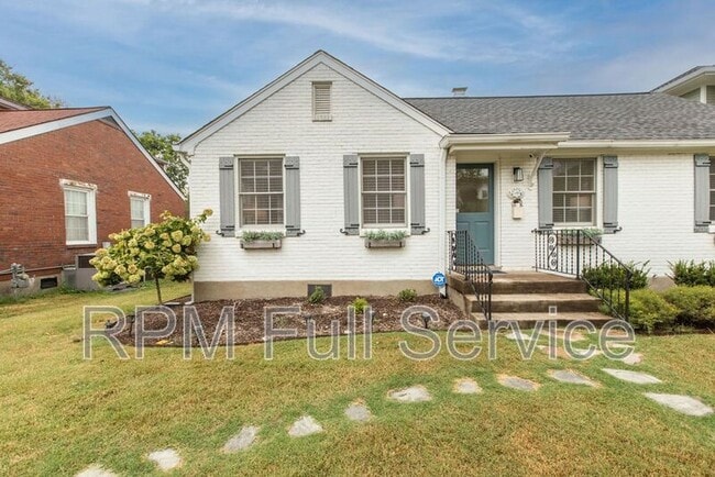 Building Photo - 2602 Acklen Ave