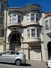 Building Photo - 2109 Jones St