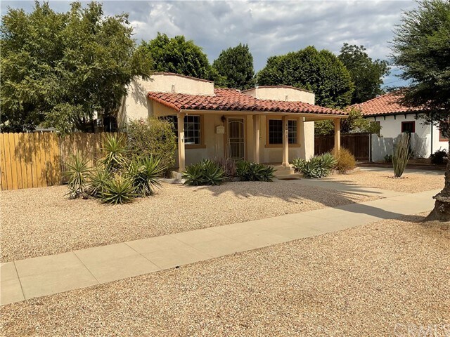 Foto del edificio - 4091 Linwood Pl