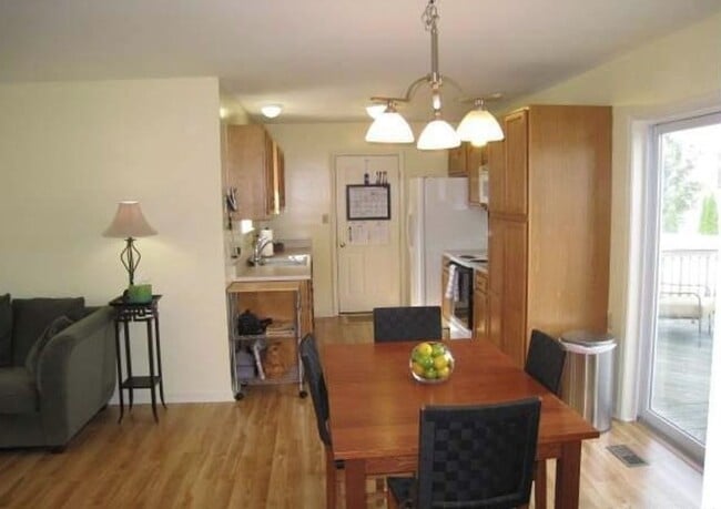 Foto del edificio - Beautiful 3 Bedroom, 2 Bath Home in Red Lion Schools!
