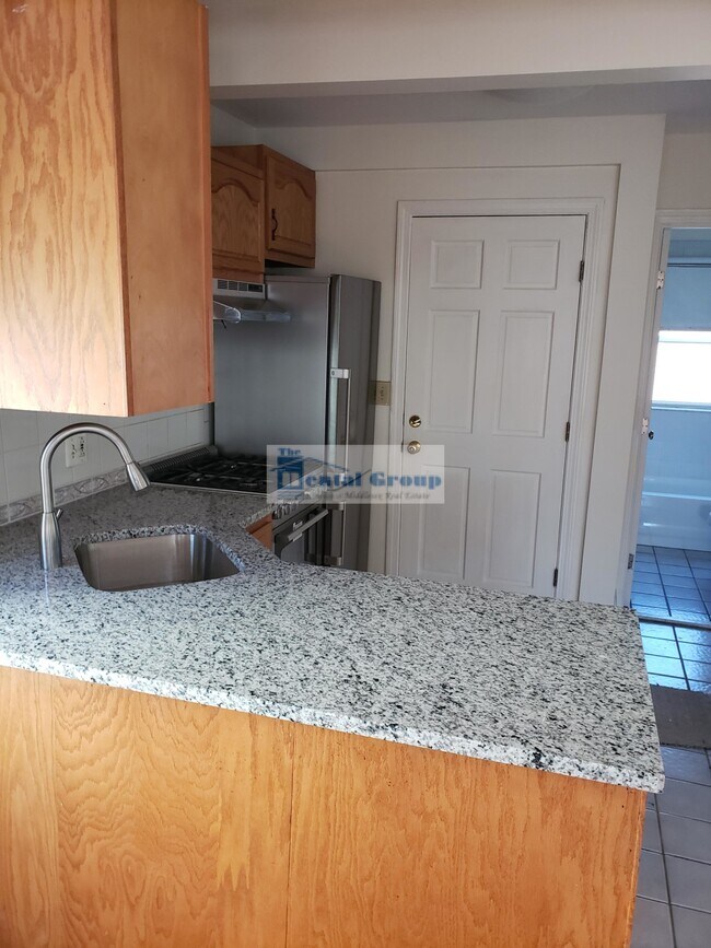 Foto del edificio - 168 Walnut St