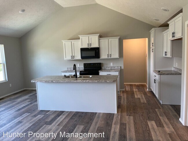 Building Photo - 4 br, 2 bath House - 1462 S Olde Savannah Ave
