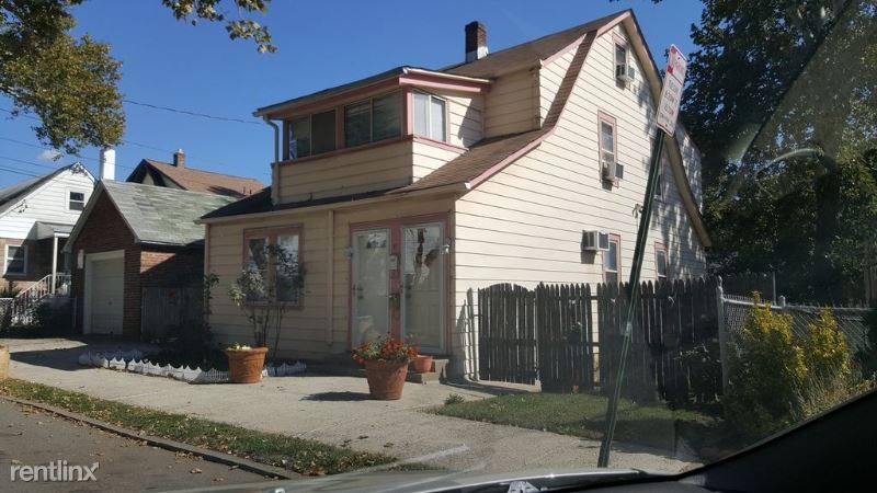 Primary Photo - 2 br, 1 bath Apartment - 41 6th Ave