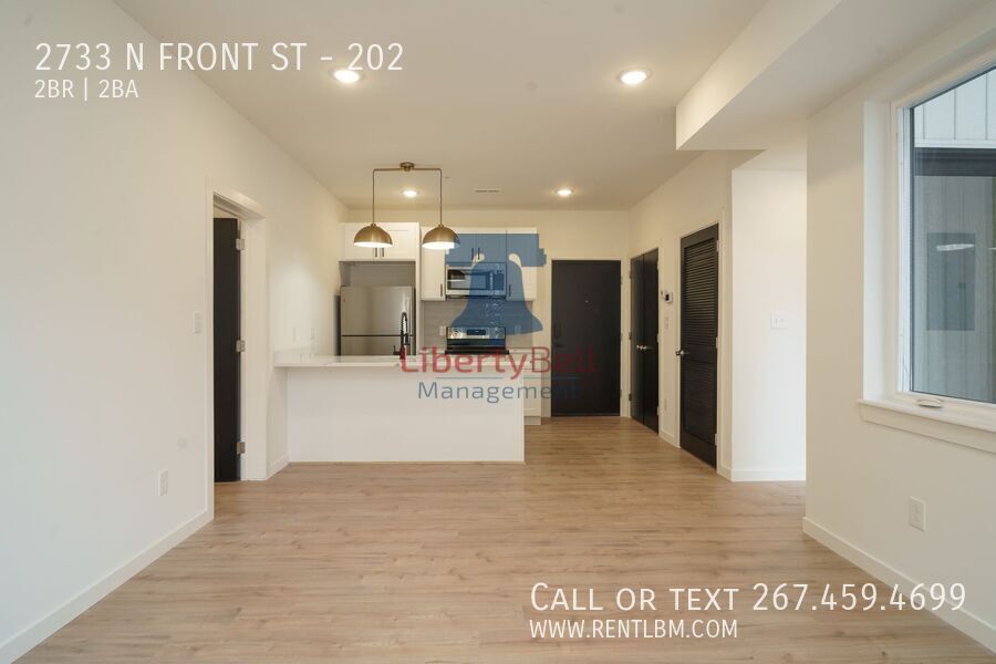 Primary Photo - 2733 N Front St